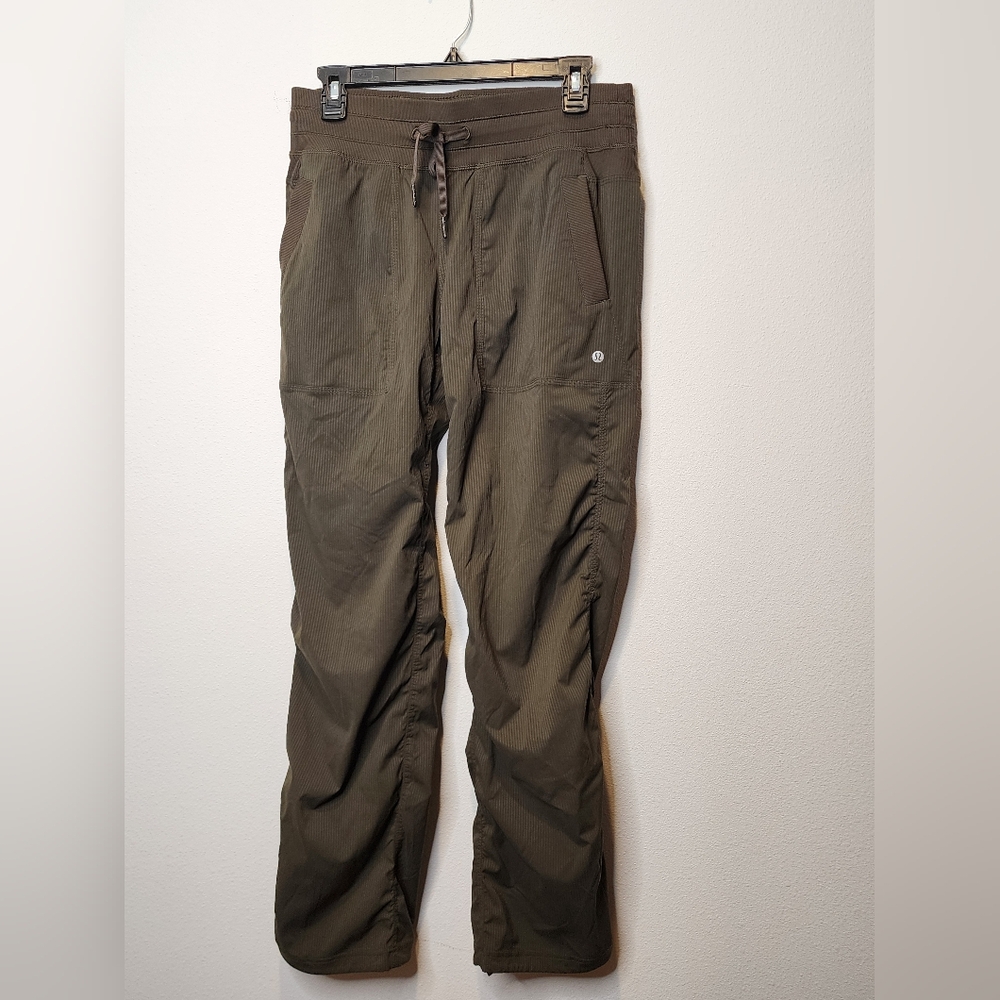 Lululemon Dance Studio Mid-Rise Pant Regular Army Green SIZE 8